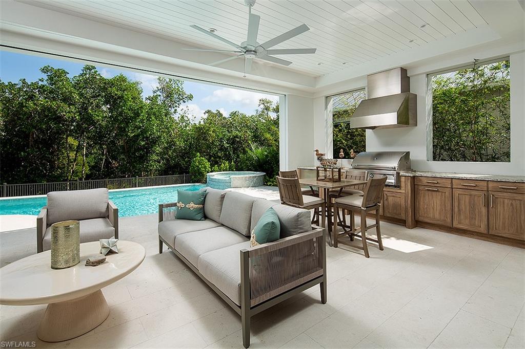 MANGROVE BAY - Residential