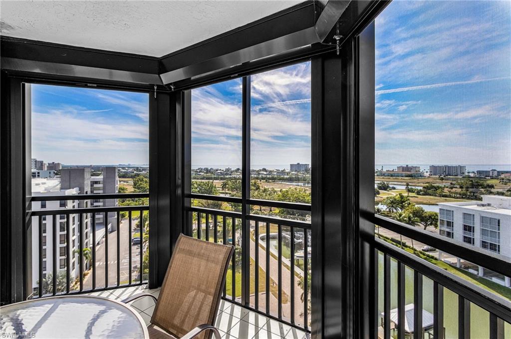 HARBOR POINT CONDO - Residential