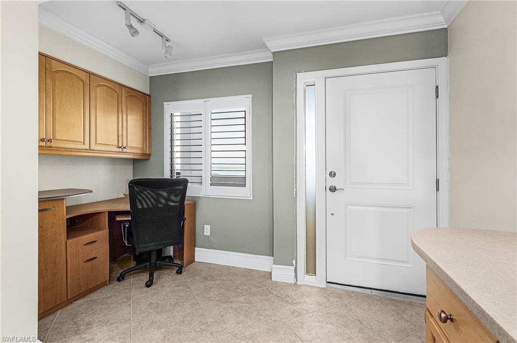 HARBOR POINT CONDO - Residential