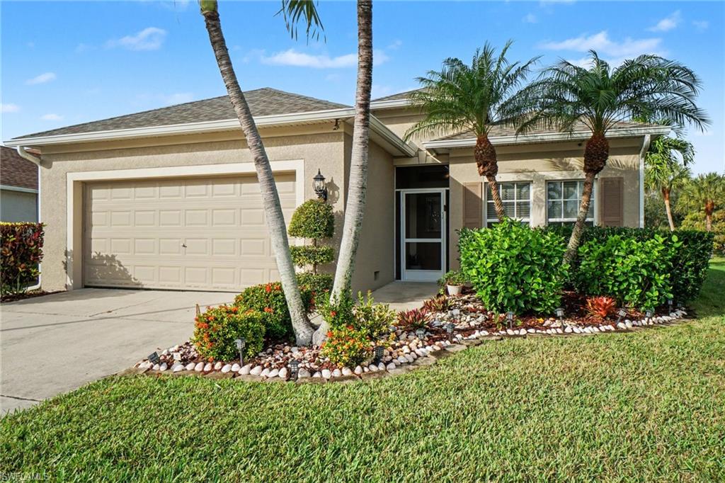 CALUSA PALMS - Residential