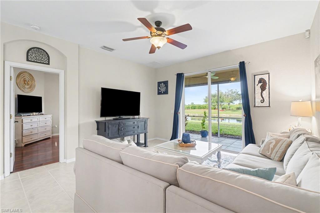 CALUSA PALMS - Residential