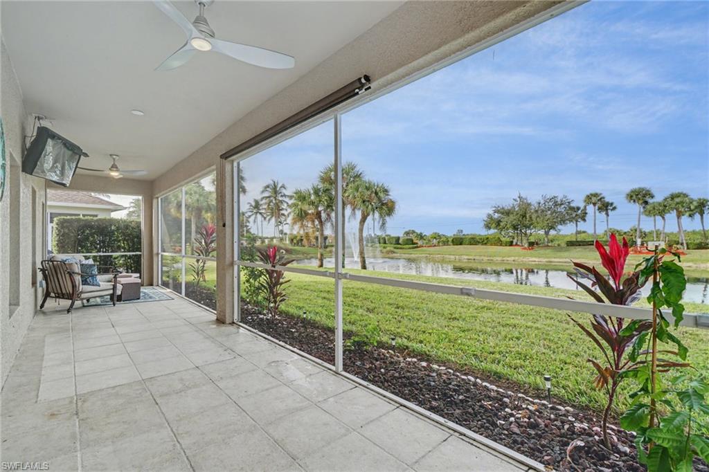 CALUSA PALMS - Residential