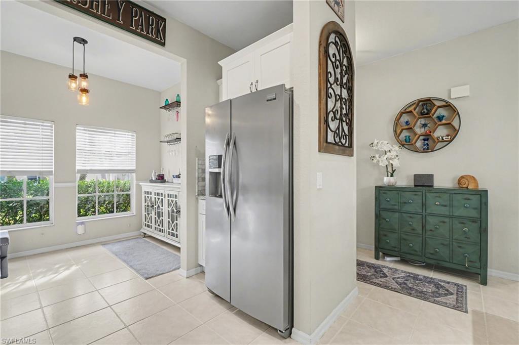 CALUSA PALMS - Residential