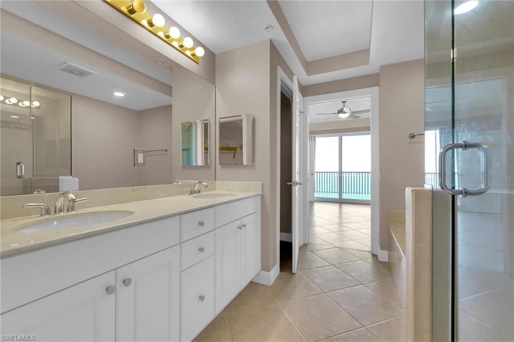 ST. TROPEZ - Residential