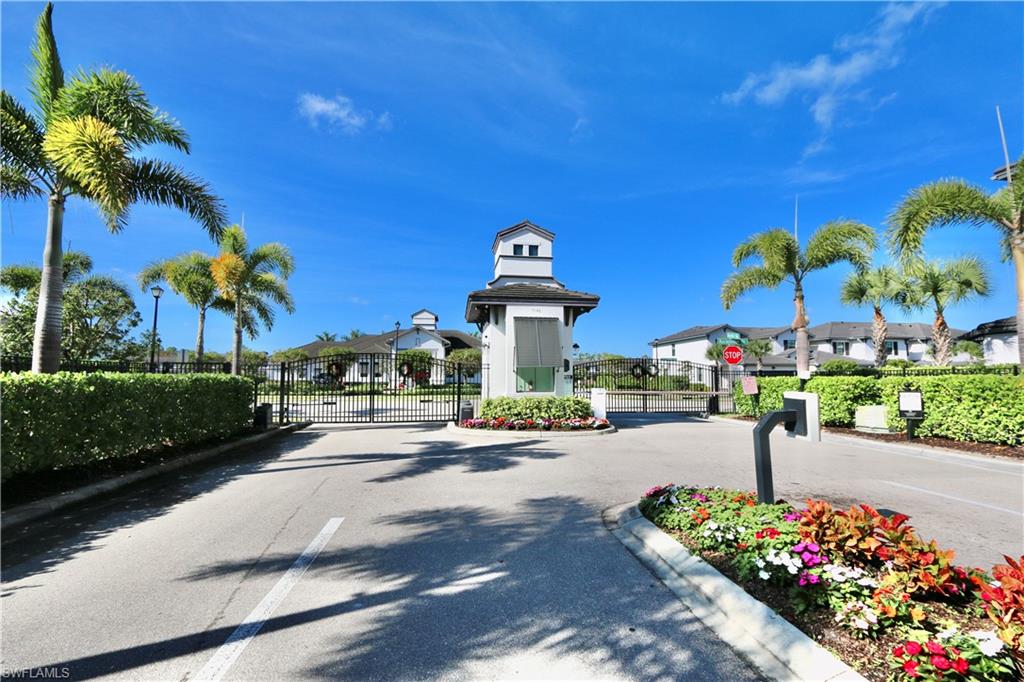 VANDERBILT RESERVE - Residential Lease