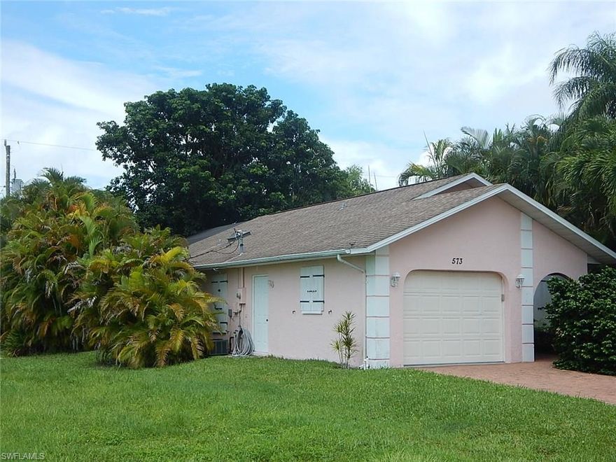 Great Investment! Cute as can be, fully furnished and ready to go! This home feels much bigger than you would think. Just blocks from the world famous, white sandy shores of Vanderbilt Beach. .5 Miles to be exact. Highly sought after 500 Block of 92nd Ave! This great home has a very nice bird caged pool and spa with northern exposure, great for enjoying the beautiful SW Florida weather! Once you are in Naples Park, you don't even need a car! Everything is right here. Super Wal Mart, 2 Publix Stores, Wiggins Pass State Park, and Naples premier shopping, dining, and entertainment mecca... The Mercato, with shopping, dining, dancing, and movie theaters. Also close to Whole Foods, Trader Joes, LA Fitness, The Library, Pelican Bay Park/Tennis/Basketball Courts/Soccer Fields and so much more!