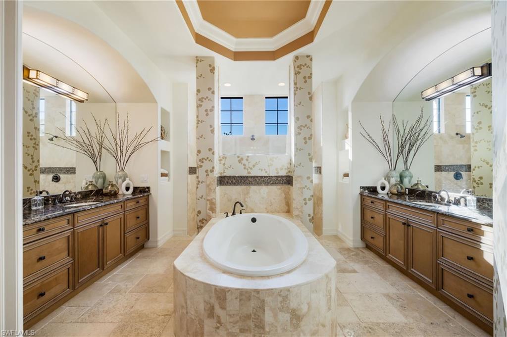 LAKOYA - Residential