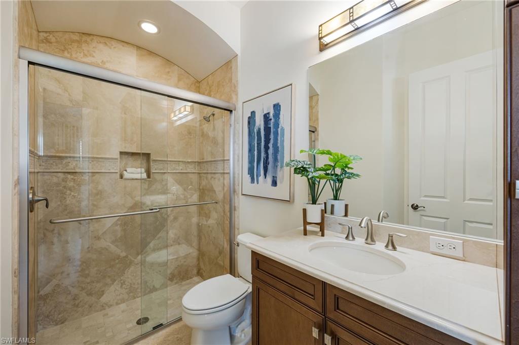 LAKOYA - Residential