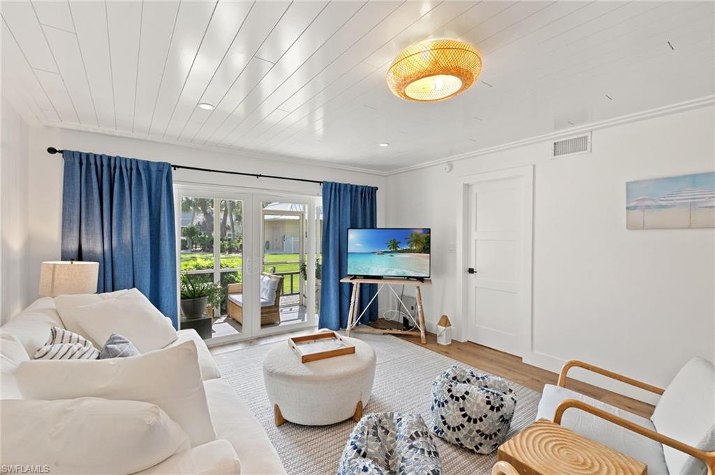 BEACH VIEW - Residential
