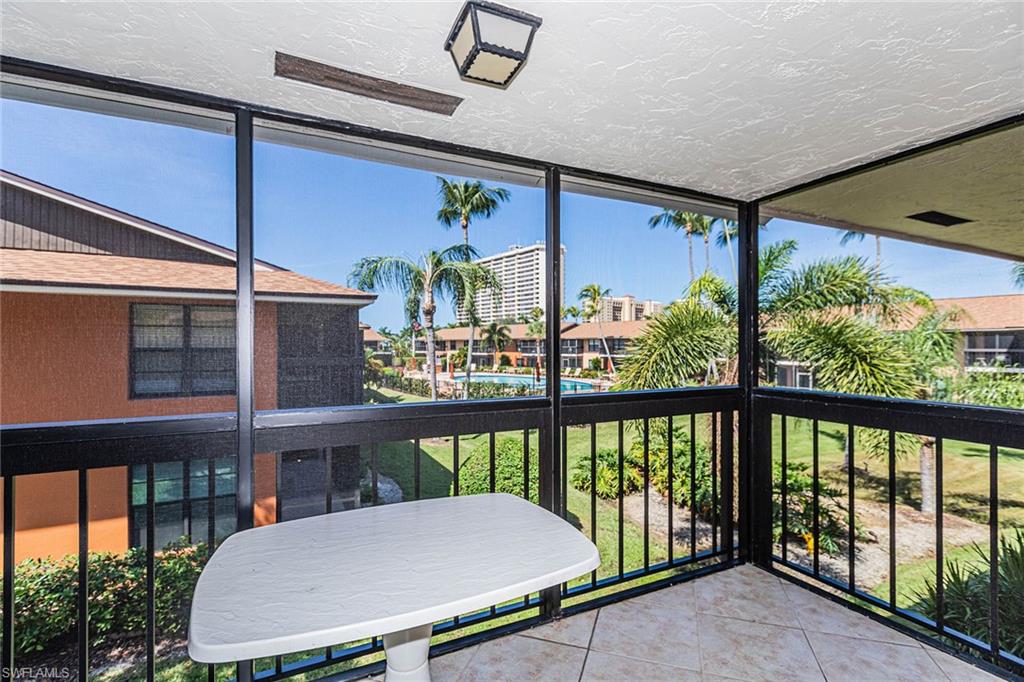 MARINER APTS MARCO ISLAND - Residential