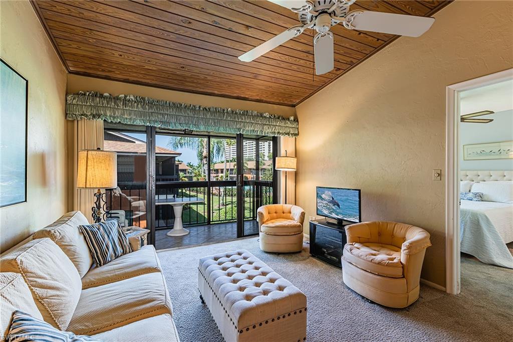 MARINER APTS MARCO ISLAND - Residential