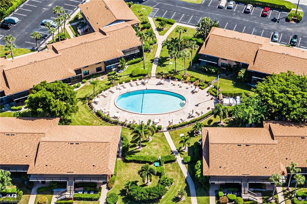 MARINER APTS MARCO ISLAND - Residential