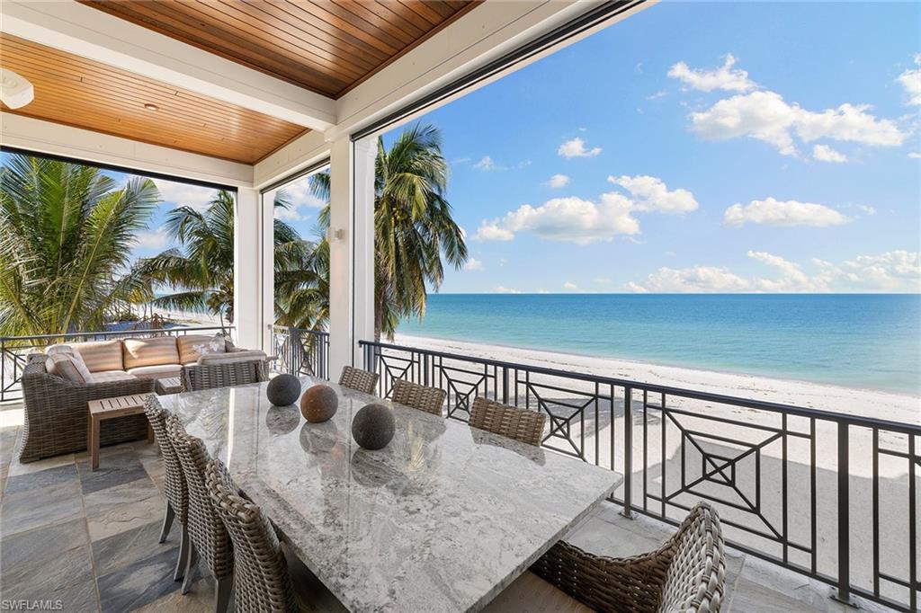 BAREFOOT BEACH - Residential