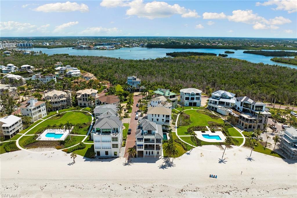 BAREFOOT BEACH - Residential