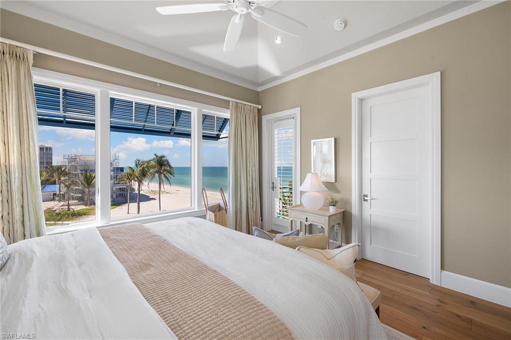 BAREFOOT BEACH - Residential