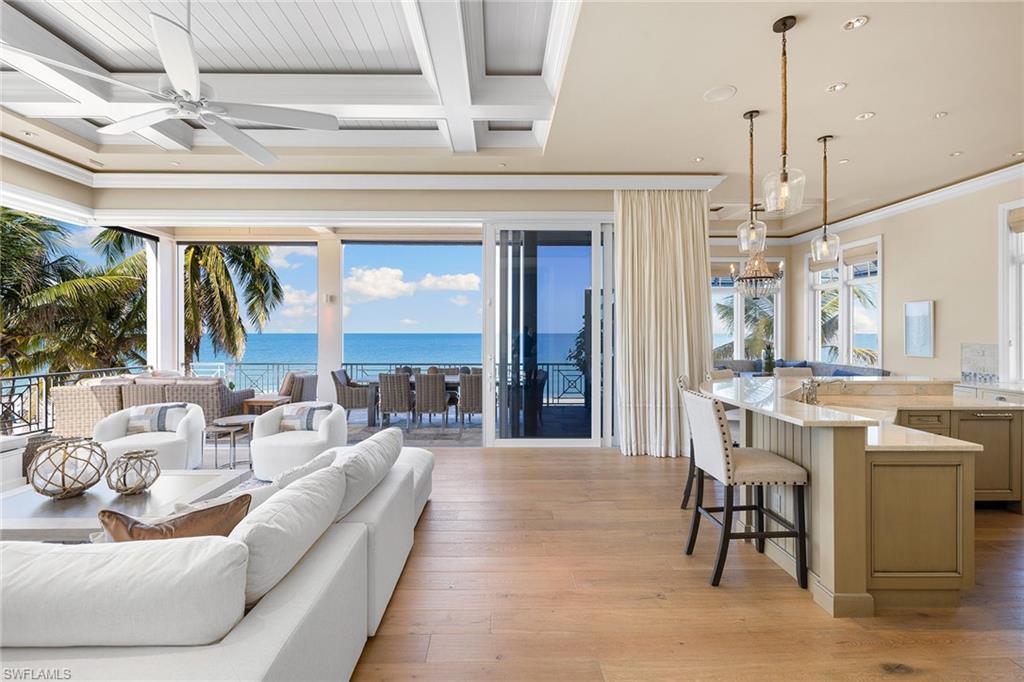 BAREFOOT BEACH - Residential