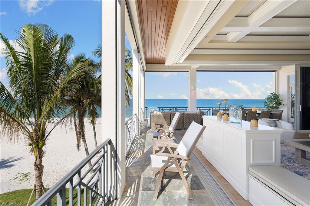 BAREFOOT BEACH - Residential