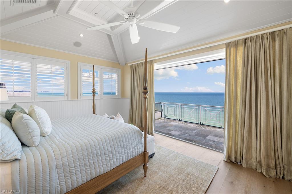 BAREFOOT BEACH - Residential