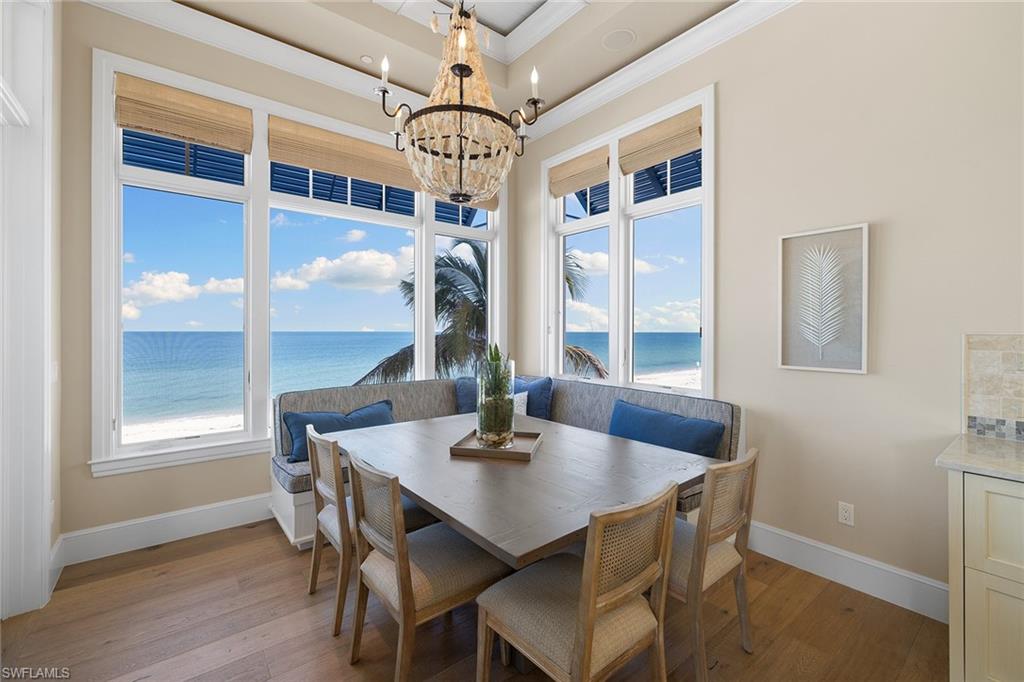 BAREFOOT BEACH - Residential