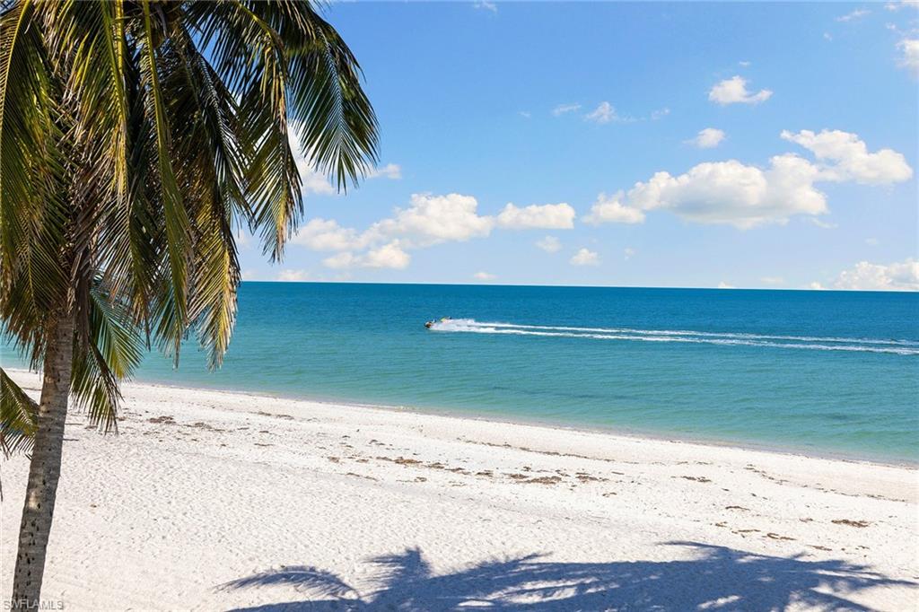 BAREFOOT BEACH - Residential