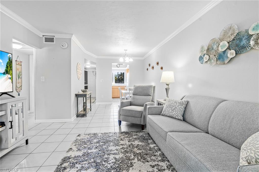 COUNTRY PINES CONDO - Residential