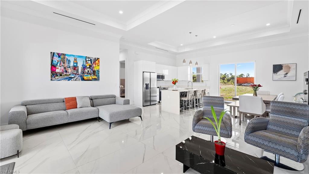 GOLDEN GATE ESTATES - Residential