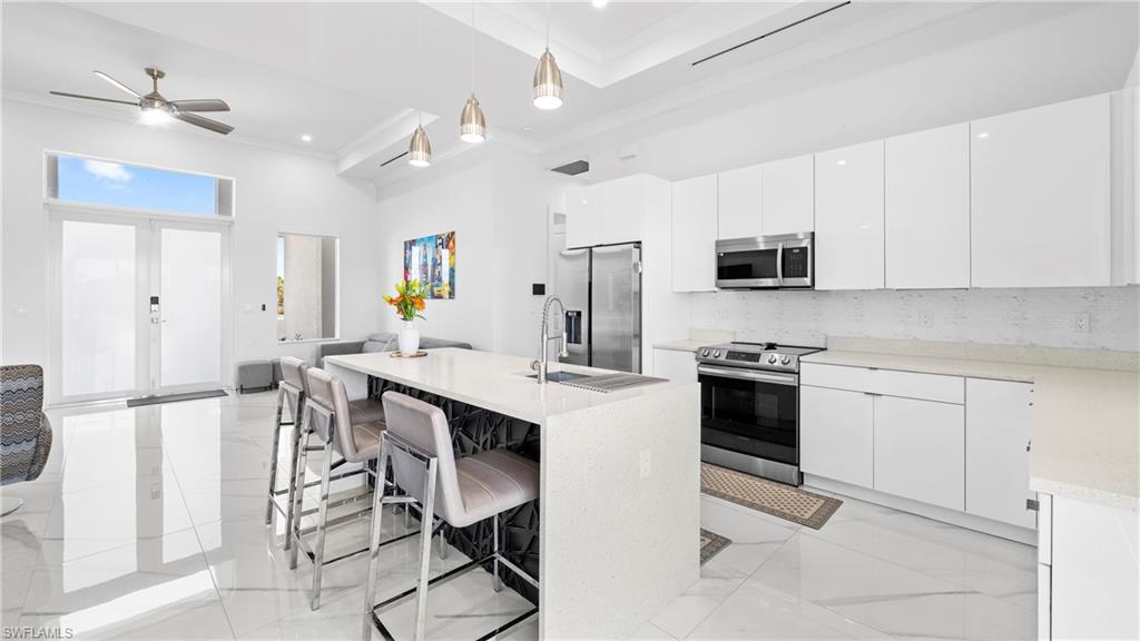 GOLDEN GATE ESTATES - Residential