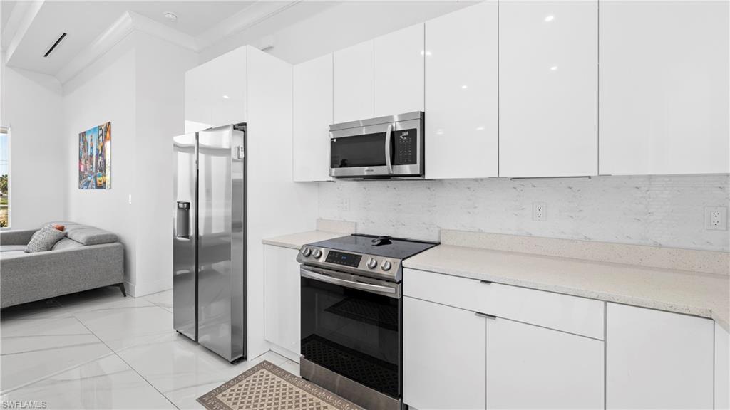 GOLDEN GATE ESTATES - Residential