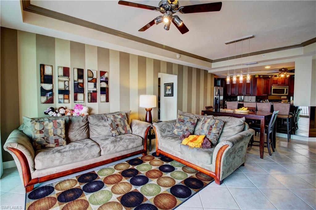 ST. TROPEZ - Residential