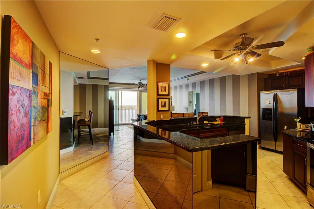 ST. TROPEZ - Residential