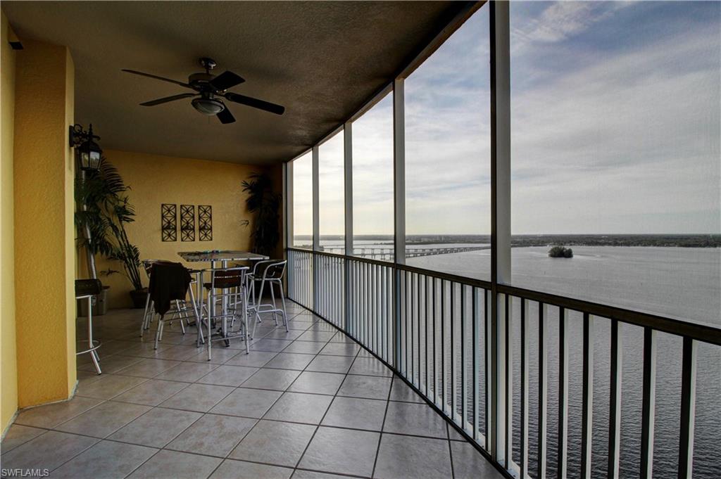 ST. TROPEZ - Residential