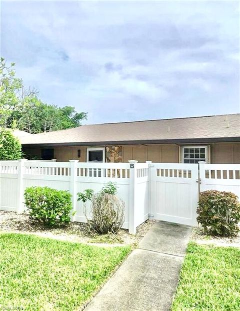 4301 Island CIR 2 FORT MYERS FL 33919