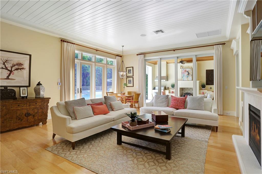 OLDE NAPLES - Residential