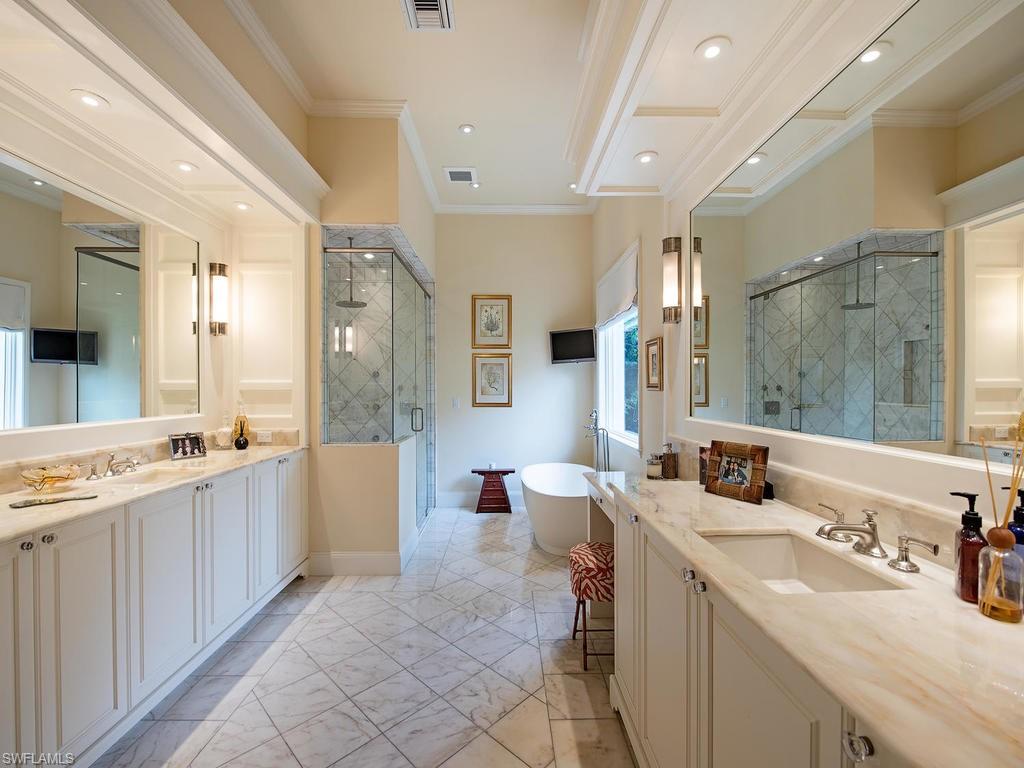 OLDE NAPLES - Residential