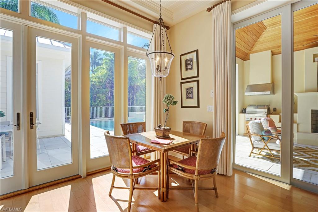 OLDE NAPLES - Residential