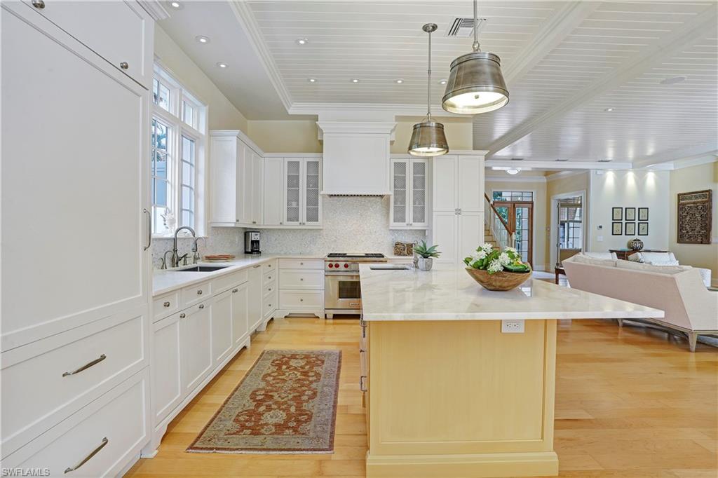 OLDE NAPLES - Residential