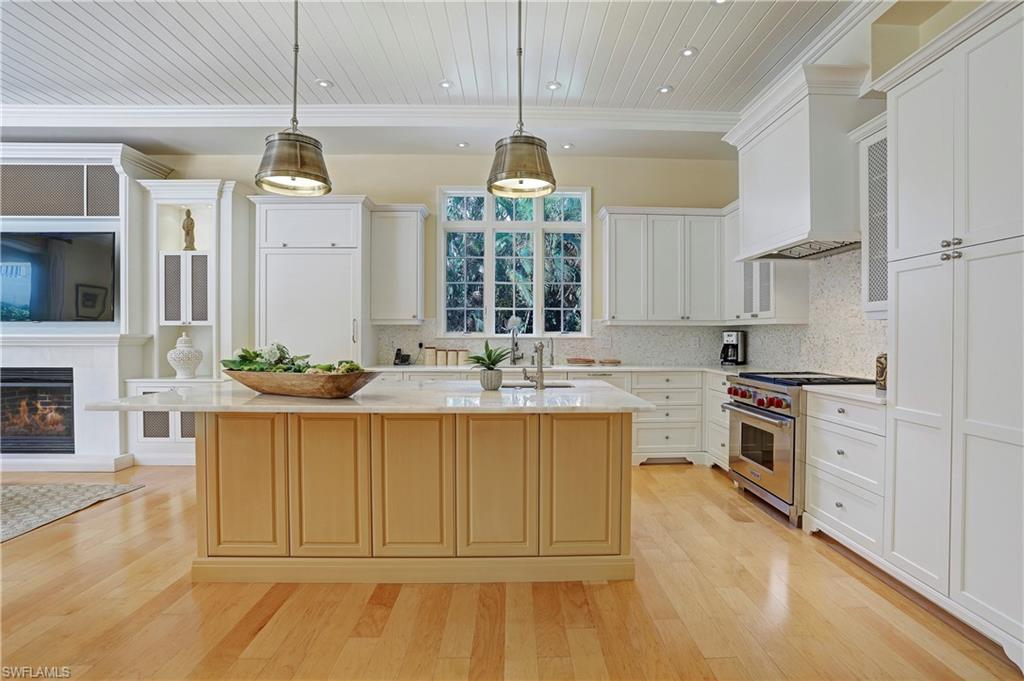 OLDE NAPLES - Residential