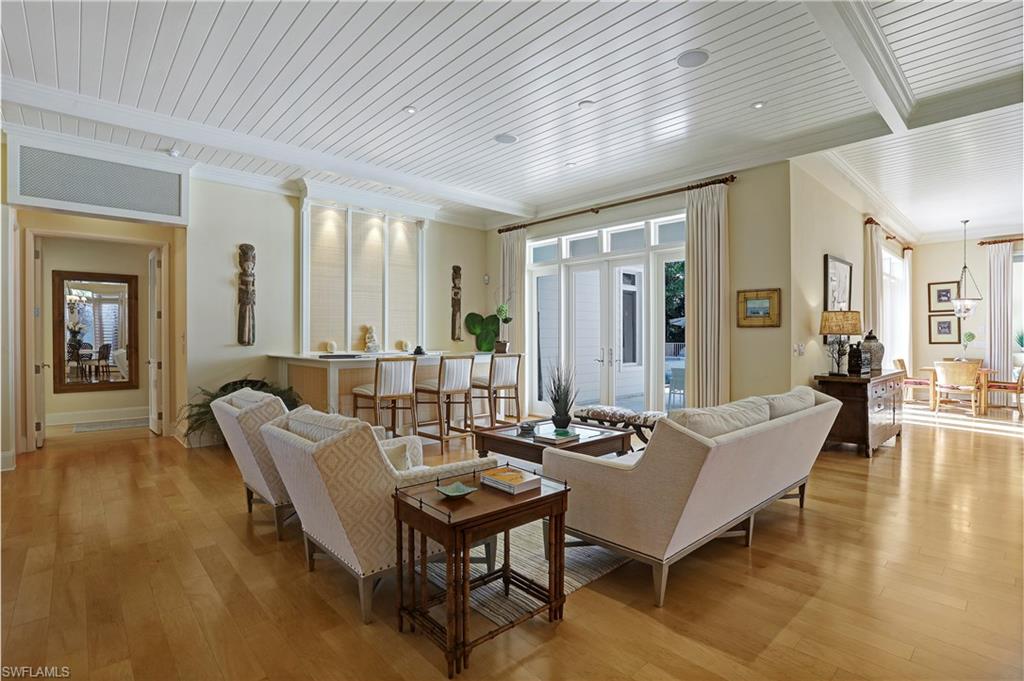 OLDE NAPLES - Residential