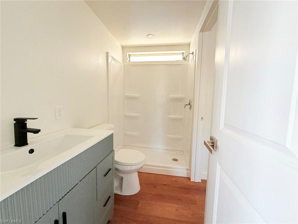 NAPLES MOBILE ESTATES - Residential