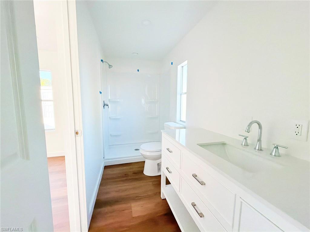 NAPLES MOBILE ESTATES - Residential