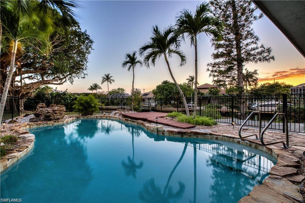 SHELL HARBOR - Residential