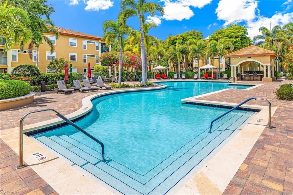 8920 Colonnades CT E 518