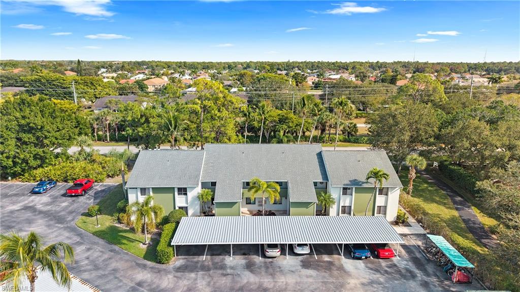 WINDSOR AT KINGS LAKE - Residential