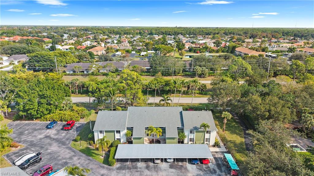 WINDSOR AT KINGS LAKE - Residential