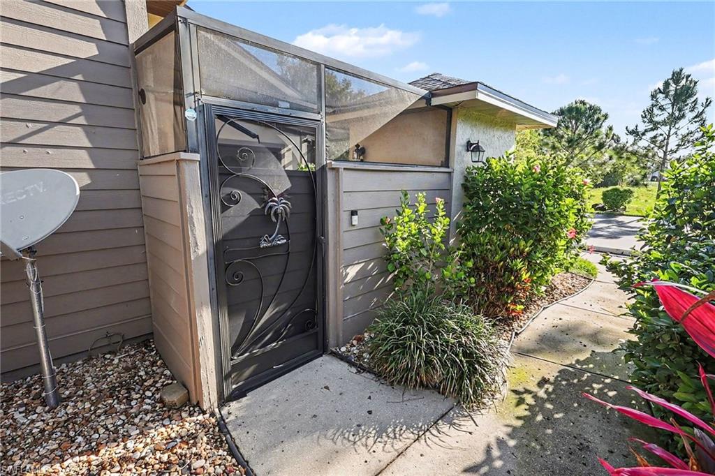 CYPRESS LAKE ESTATES - Residential