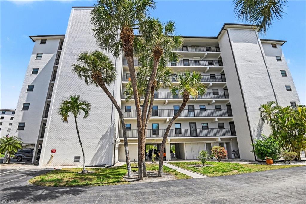 ESTERO COVE CONDO - Residential