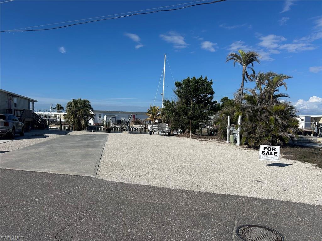 CHERRY ESTATES - Land