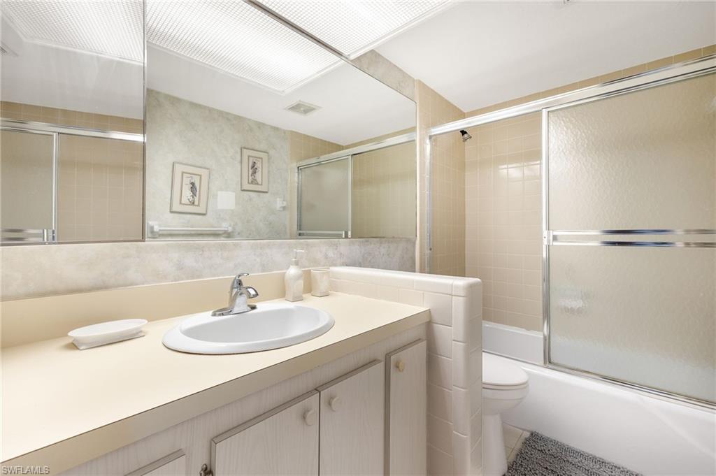 DOLPHIN WAY - Residential