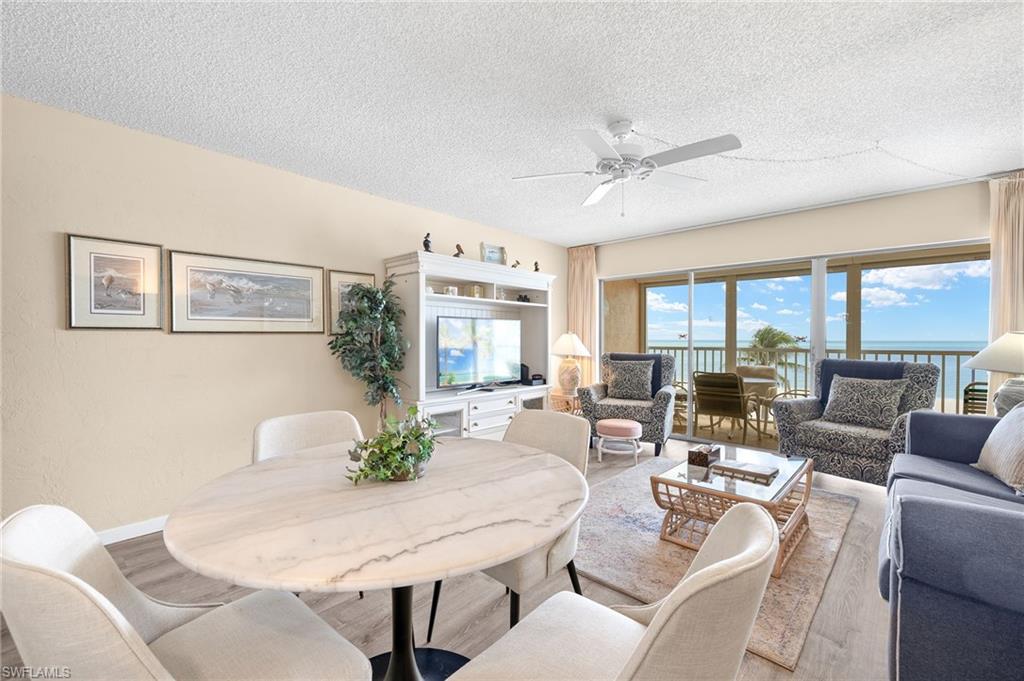 DOLPHIN WAY - Residential