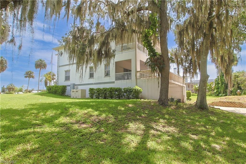 STEVENS A M SUBD - Residential